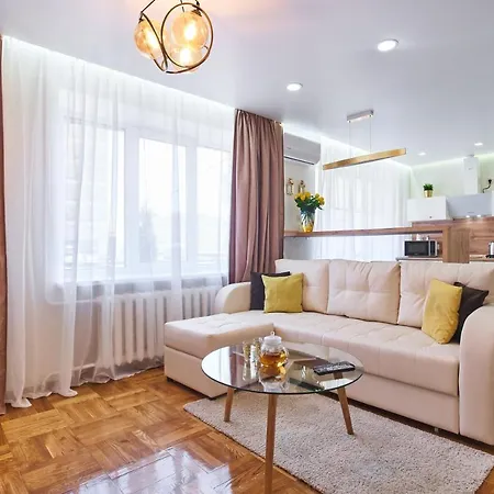 Rentbel White Hall *