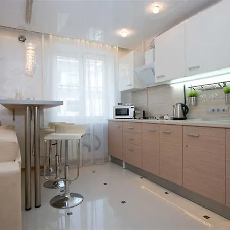 Apartament Rentbel White Hall